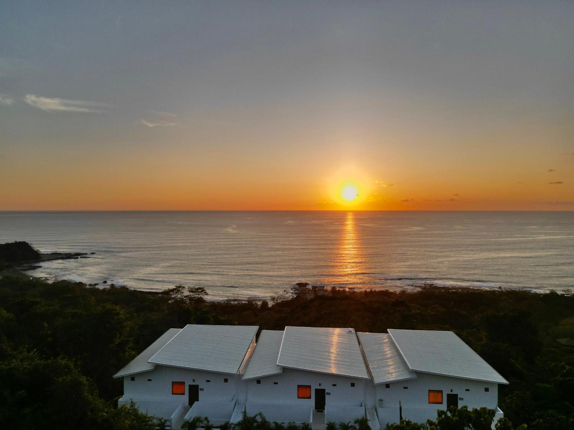 Les Roches - Paradise Retreat Playa Santa Teresa  Exteriör bild